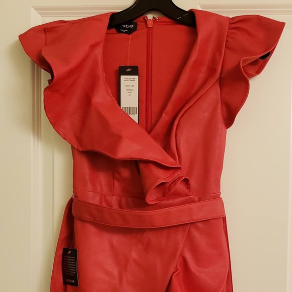 NEW - Bebe FAUX LEATHER RUFFLE DRESS - Never worn - Picture 4 of 5